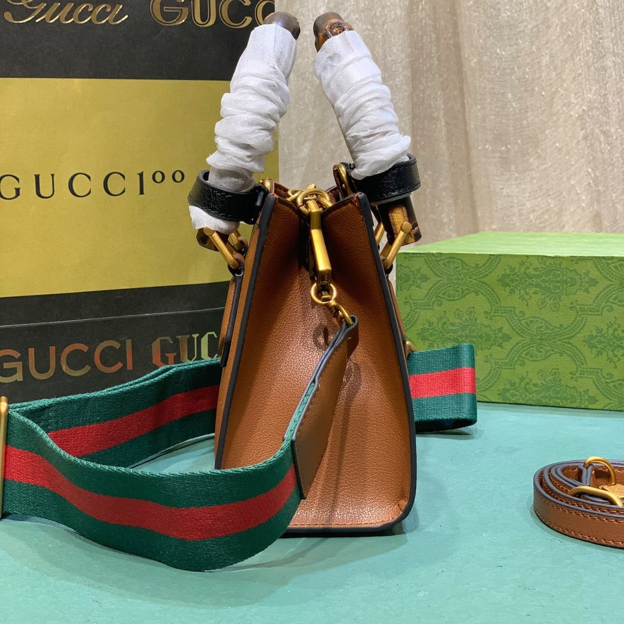 Gucci Diana Mini Top Handle Bag