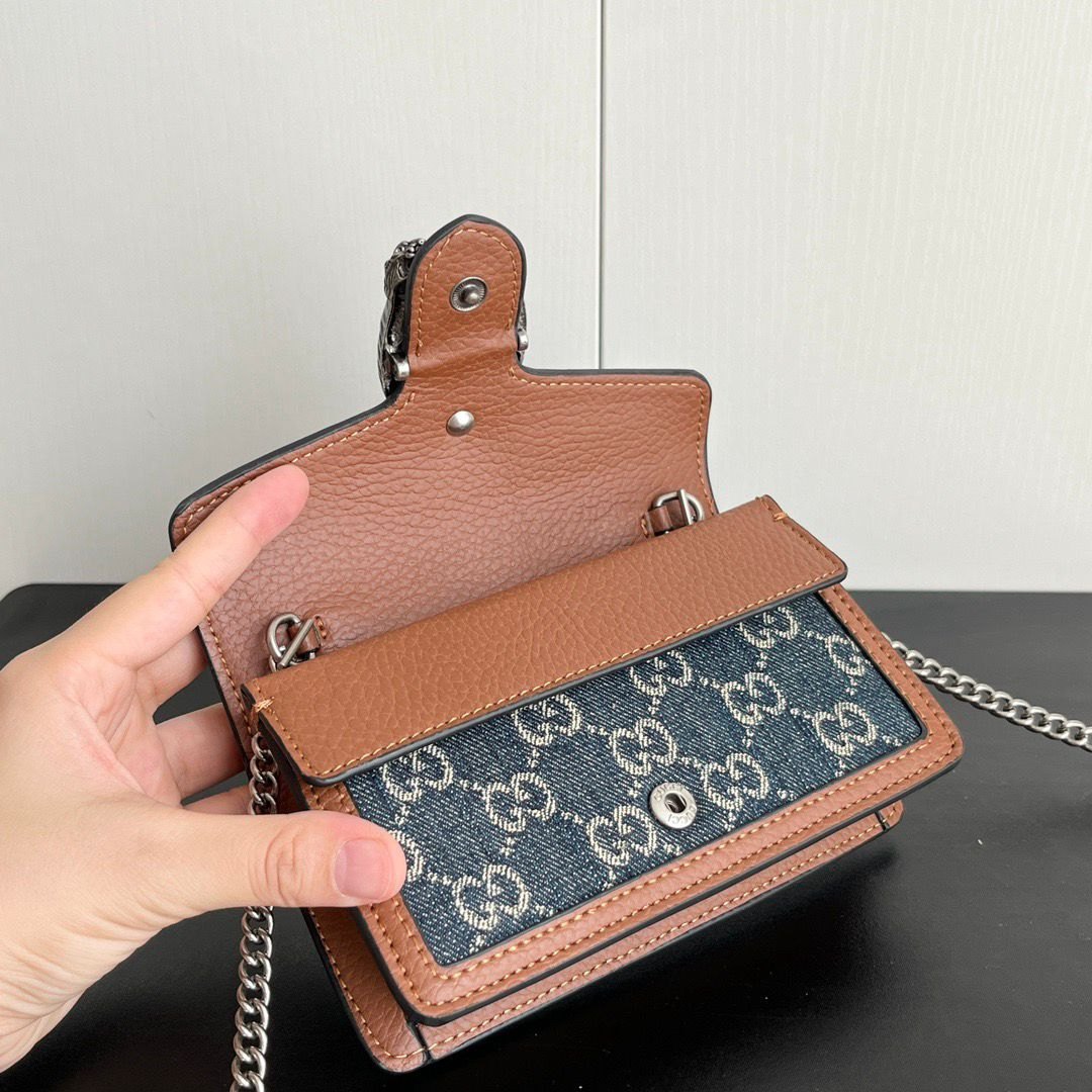 Gucci Dionysus Super Mini Bag